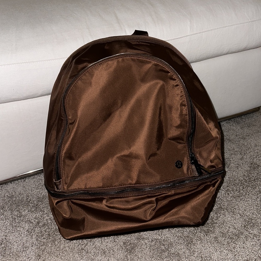 Lululemon city adventure backpack